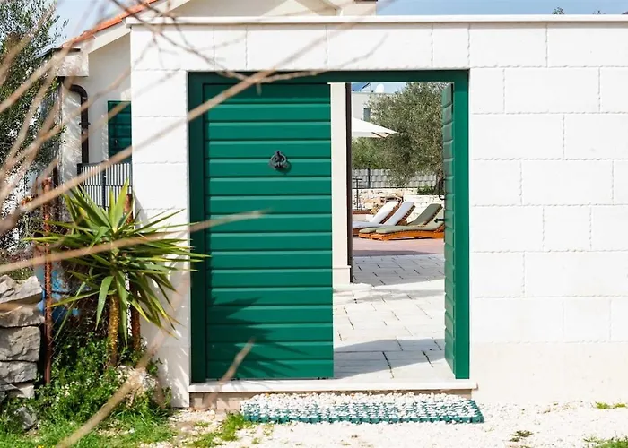 Hidden Gem By Aneo Travel