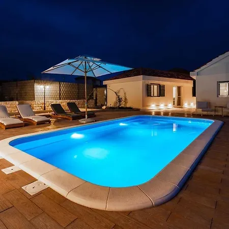 فيلة Hidden Gem By Aneo Travel