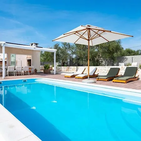 Hidden Gem By Aneo Travel